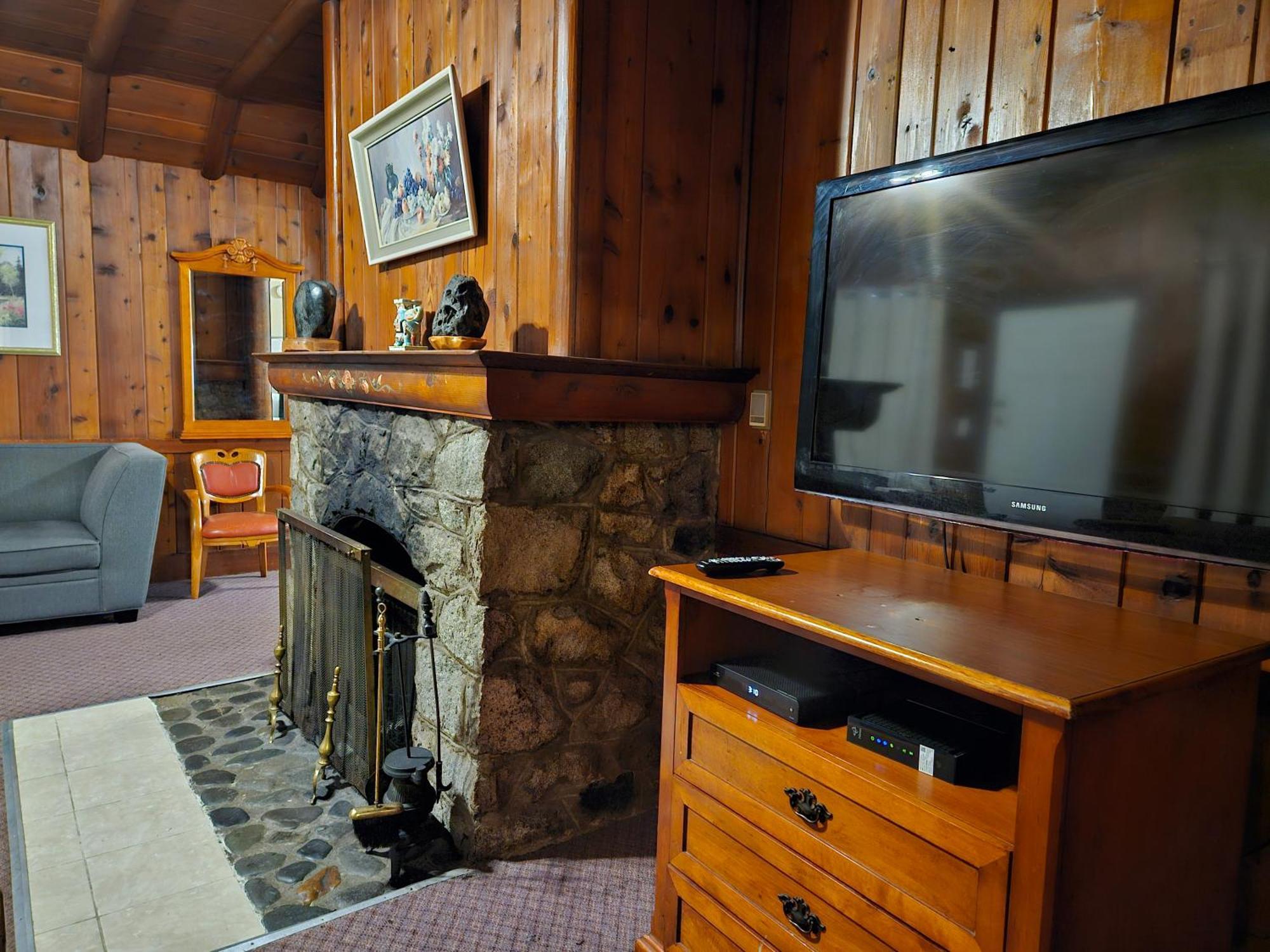 Swiss Chalets Motel Hope Dış mekan fotoğraf