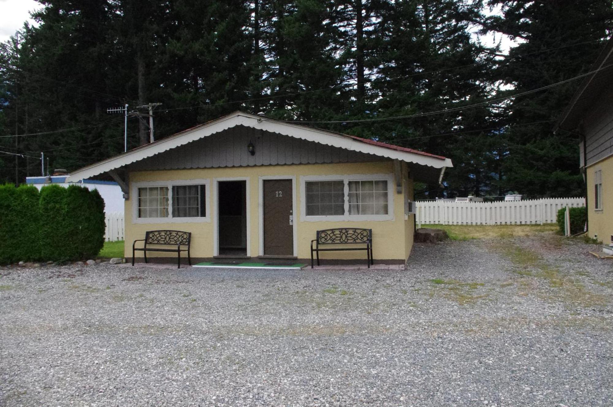 Swiss Chalets Motel Hope Dış mekan fotoğraf