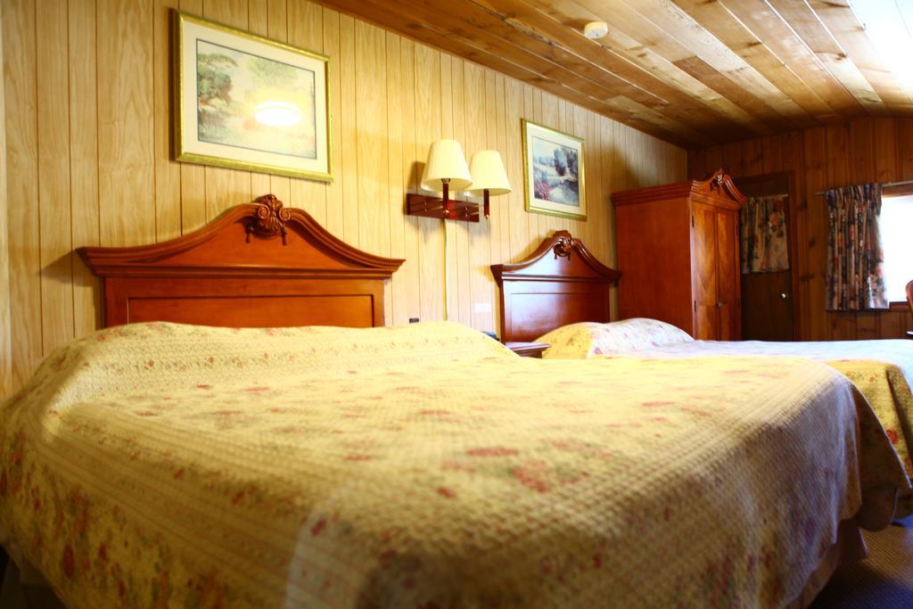 Swiss Chalets Motel Hope Dış mekan fotoğraf