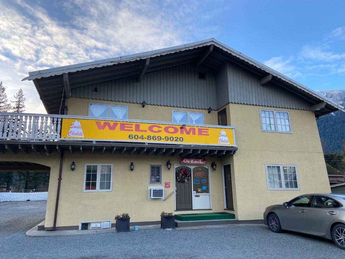 Swiss Chalets Motel Hope Dış mekan fotoğraf